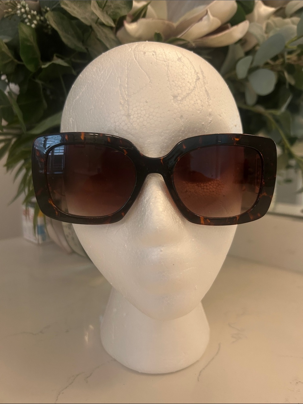 Jessica Simpson Glamorous Square Logo Sunglasses in brown